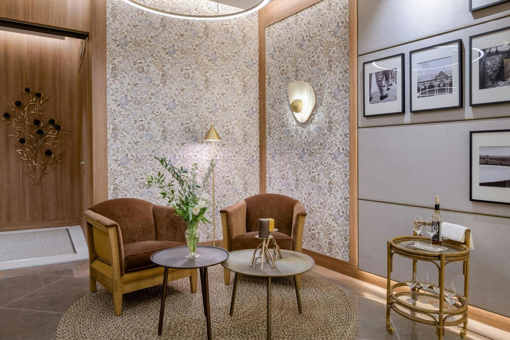 Querencia De Sevilla, Autograph Collection 4*